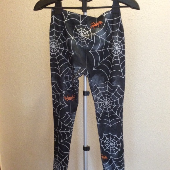 No Boundaries, spider & web leggings - Picture 1 of 3